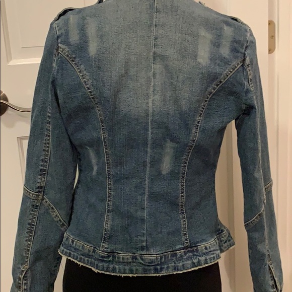 Jean jacket - Picture 2 of 3